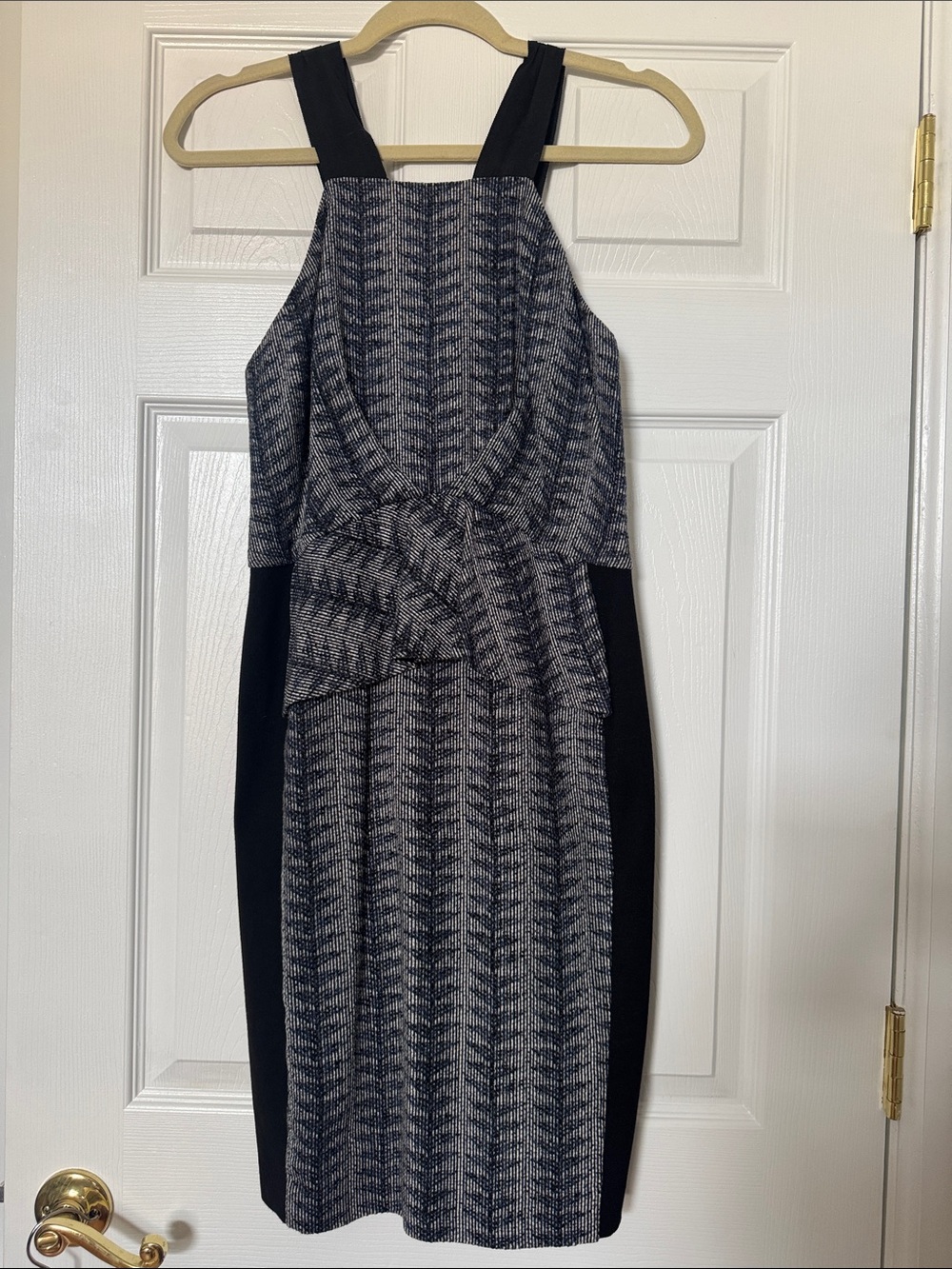 RACHEL Rachel Roy Black and Gray Patterned Midi Sheath Dress